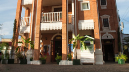 هتل لس 3 متیس آنتاناناریوو ماداگاسکار